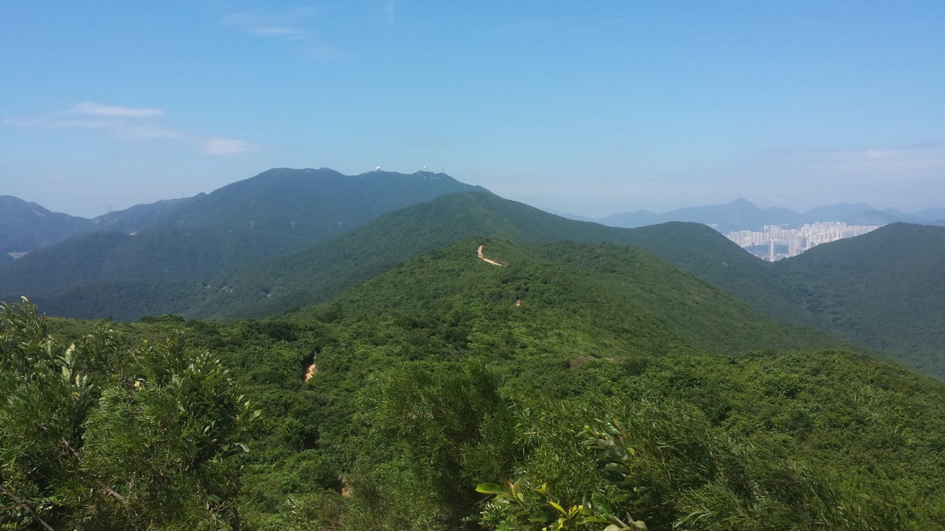 Dragon's Back Trail Hiking Tour - image 6